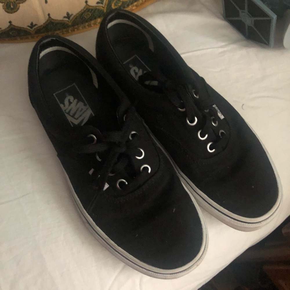 Vans shoes men size 5.5 woman 7.0